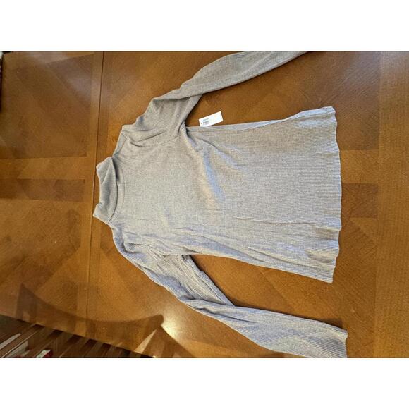Old Navy Tops - Old Navy Women's Gray Ribbed Turtleneck Top Size L